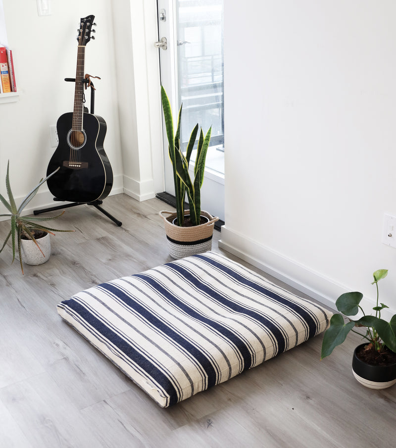 Zabuton Natural & Organic Meditation Mat | Striped