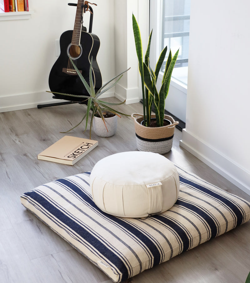 Zabuton Natural & Organic Meditation Mat | Striped