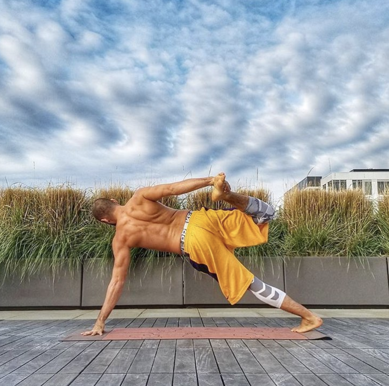Alignment Cork Yoga Mat | 3.5MM - Scoria