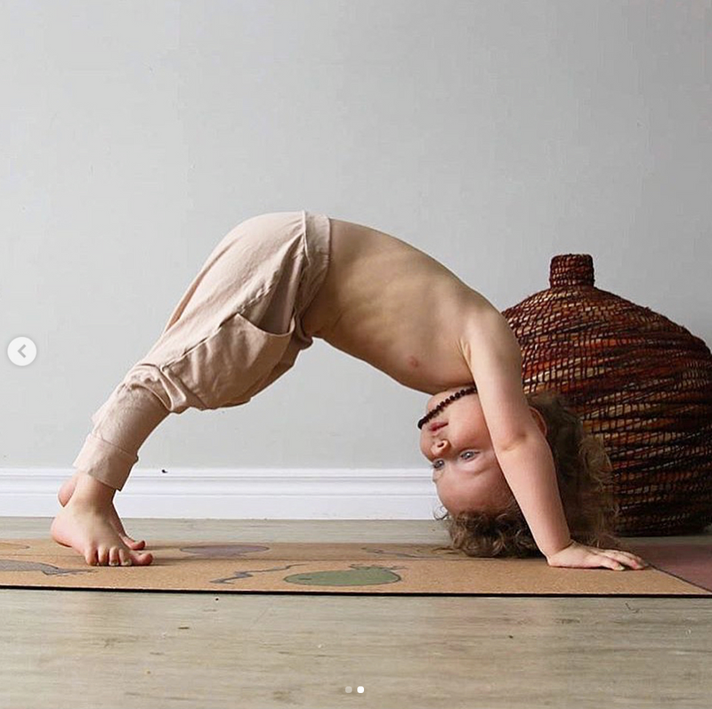 Kids Align Non-Toxic Cork Yoga & Play Mat (BIG) - Scoria